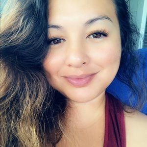 Meet your Posher, Natasha